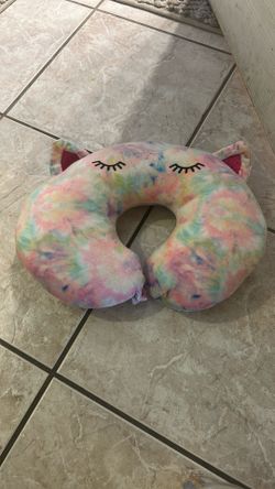 Kitty Neck Pillow