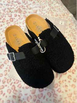 Clogs