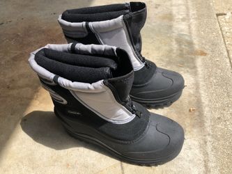 Boys snow boots