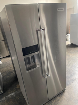 KitchenAid Side‑by‑Side Fridge – Stainless, Ice & Water Dispenser