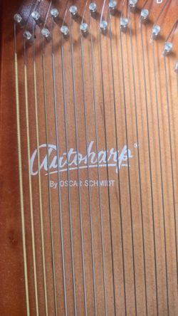 Oscar Schmidt Autoharp