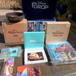 Disney Moana Drop Box - New!