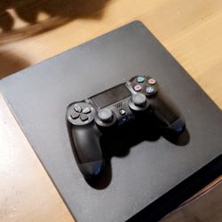 PS4 With Controller 