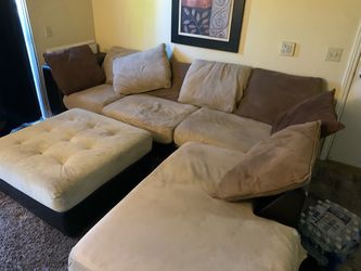 L-Shaped sofa with Ottoman