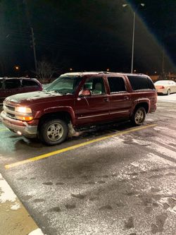2002 Chevy Suburban 4x4 Reliable Transportation
