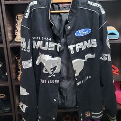 JH Design Men Jacket Large Black Ford Mustang Nascar Racing Cotton Twill Bomber