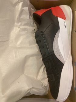 Puma Clyde hardwood week of greatness basketball shoes size 10.5