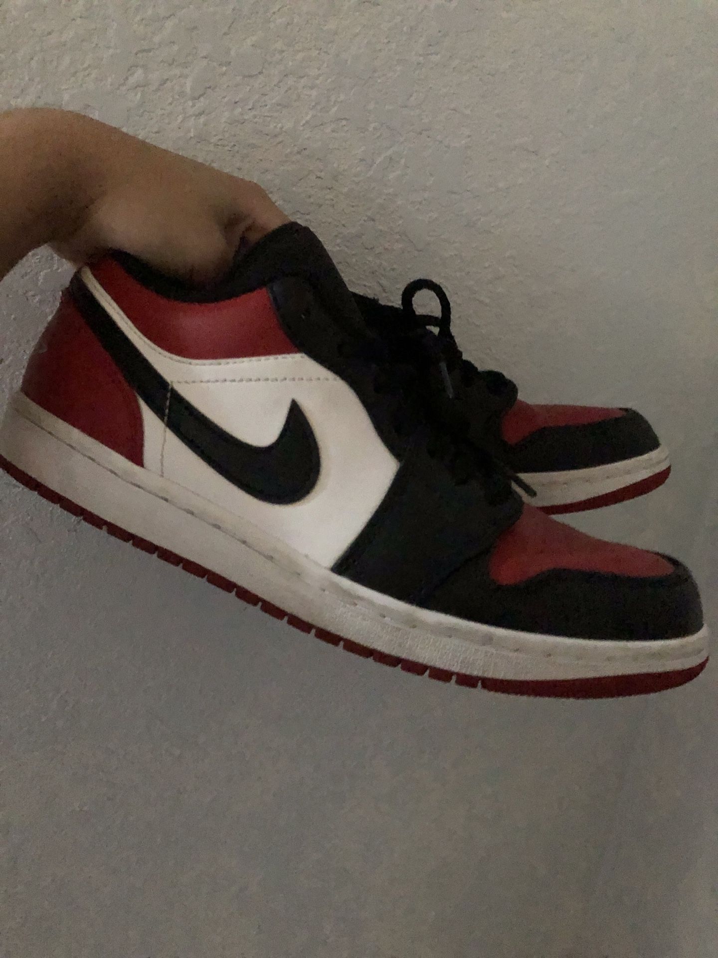 Jordan 1 Low “Bred Toe” USED