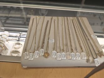 14k10k gold necklace different prices and grams layaway available 10% Dwon if you interested please make sure you ask for Maribel thank you