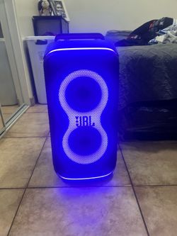JBL party box 120  speaker 🔈 with microphone 🎤