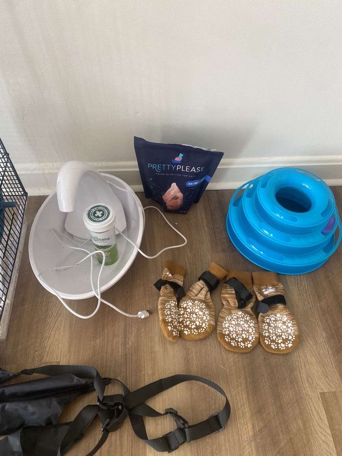 Bundle Of Pet Items