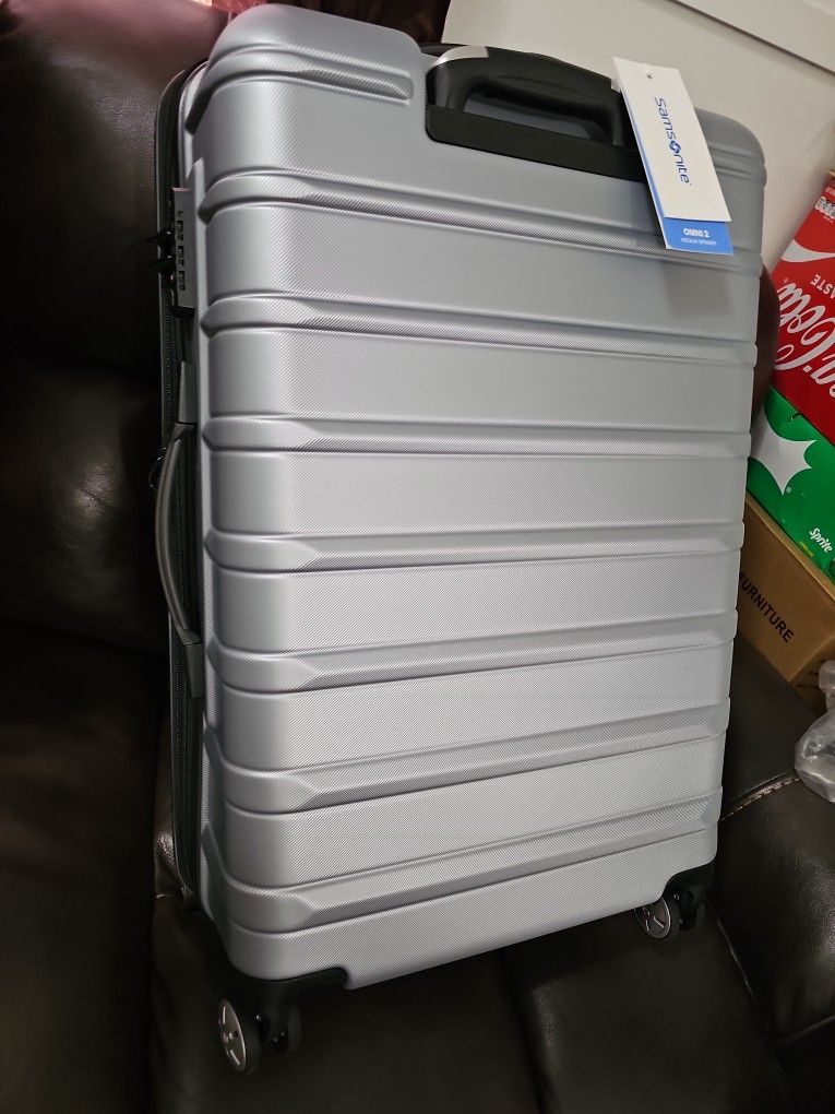 Luggage 🧳