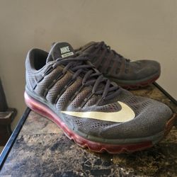 Nike Air Max 2016 Men Size 10