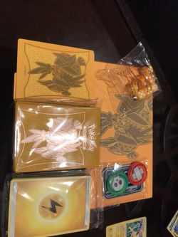 Elite Trainer Box Pokemon NO PACKS