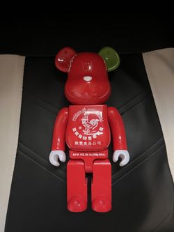 Sriracha bearbrick sales