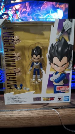 Vegeta Daima Figure