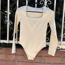 OQQ BODYSUITS $6 Long Sleeve