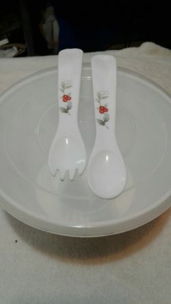 Spoons and plate