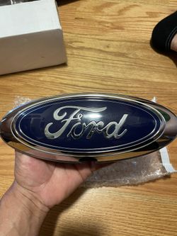 Ford Emblem