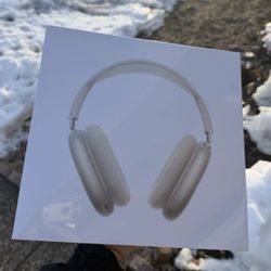 Brand New Starlight AirPod Maxes (Unopened)