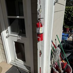 (broken) 6’ 6” Medium Heavy-action Sturdy Stik