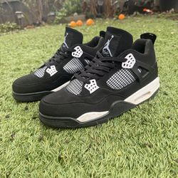 Jordan 4 White Thunder