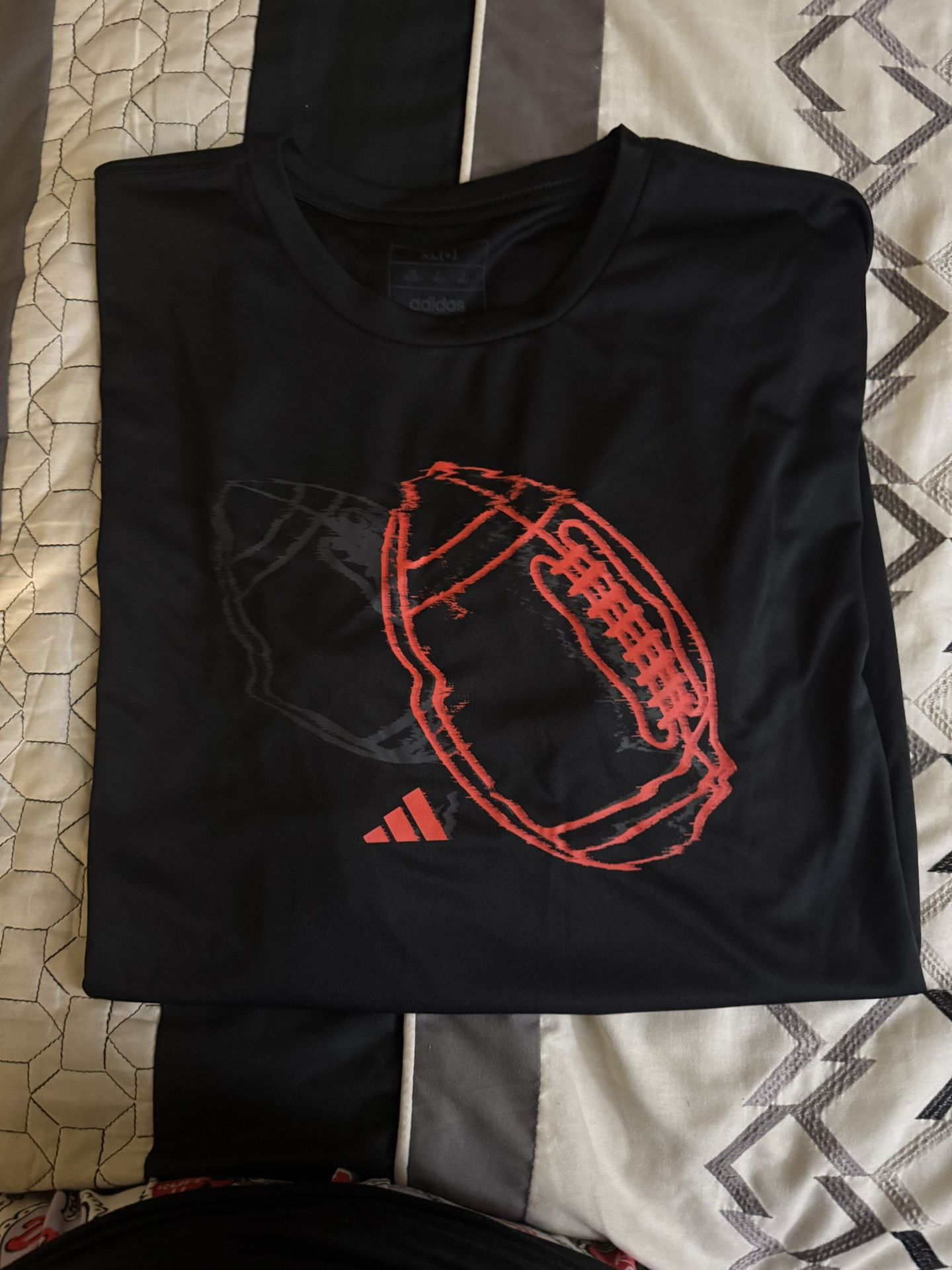 Boys New Adidas Dri Fit Shirt Size Xl