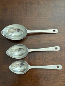 Vintage AMCO rustfree muffin measuring spoons