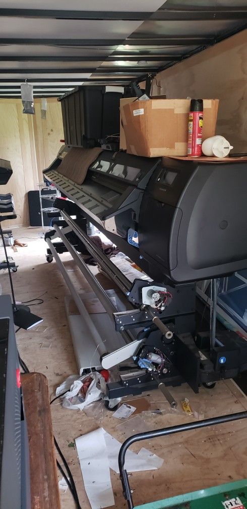 HP Latex 280 104" Wide Format Banner Printer