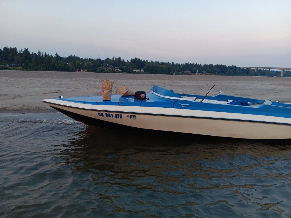 Speed Boat