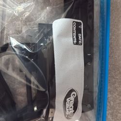 Amazon 4K Firesticks w/remotes.