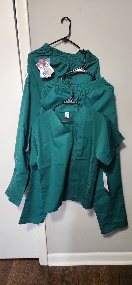 Crest: Scrubs Uniform Unisex Size Small