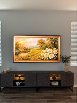 Stylish TV Stand (Console)