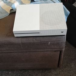 Xbox One S Rare Edition 1.6 Tb Memory Gear Of War Edition