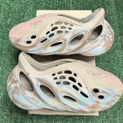 Adidas Yeezy MX Sand Grey size 9 VNDS 