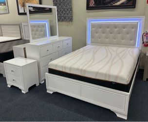 4 pc queen white bedroom set