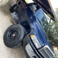 Ram 2000 4x4 