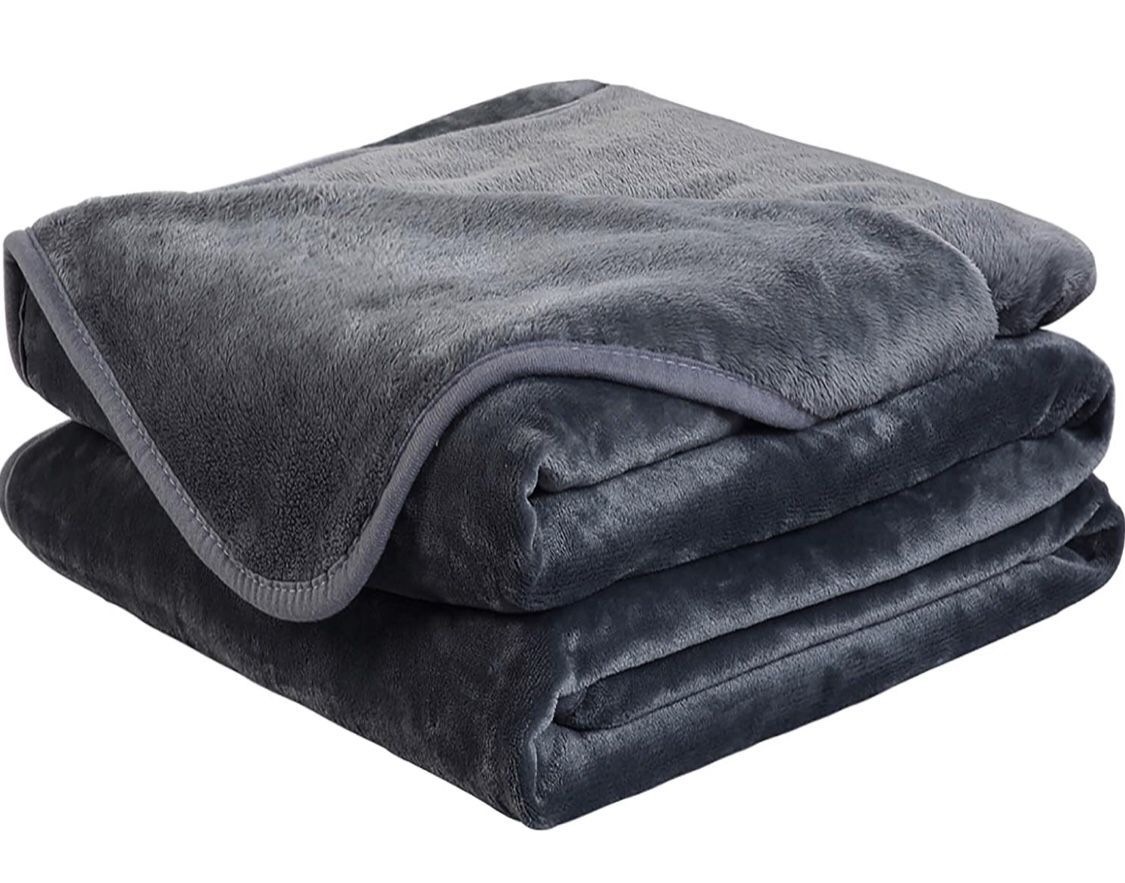 EASELAND Soft Queen Size Blanket All Season Warm Microplush Lightweight Thermal Fleece Blankets for Couch Bed Sofa,90x90 Inches,Dark Gray