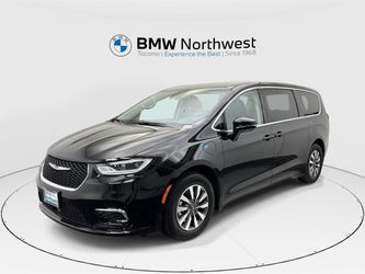 2024 Chrysler Pacifica Hybrid