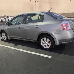 Nissan  Centra año 2008 Salvaje Title 