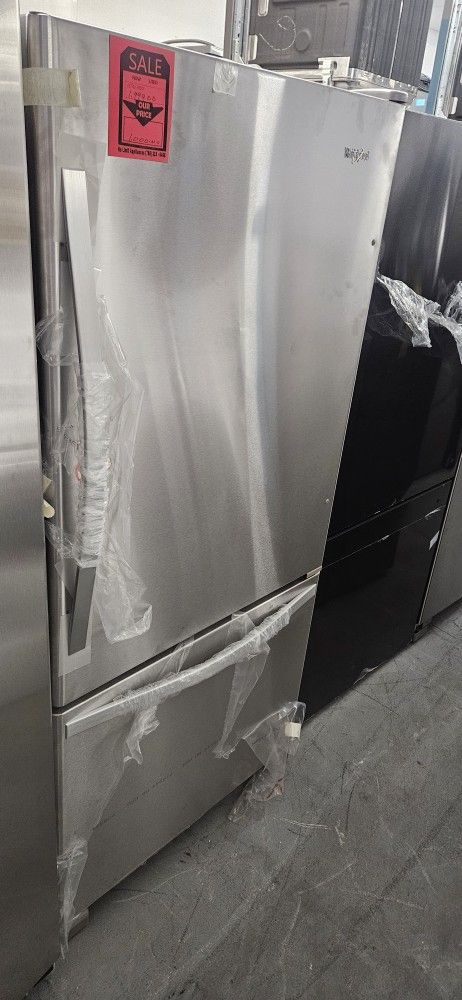 Brand New Whirlpool Frodge