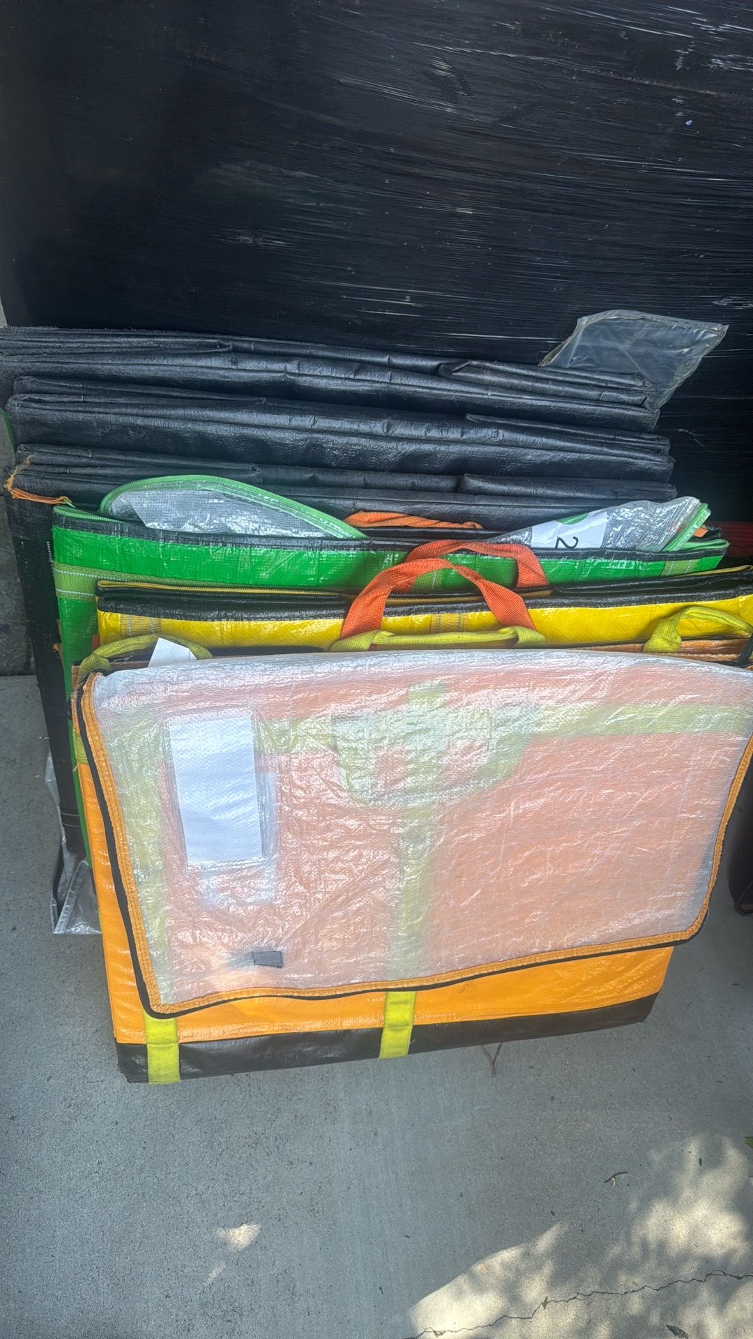 6 Amazon Bins