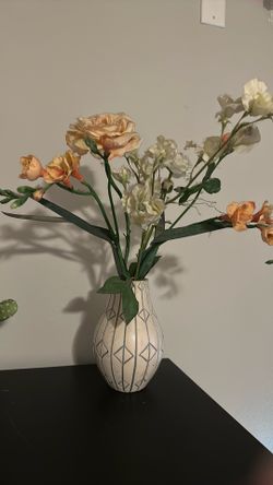 Vase with floral