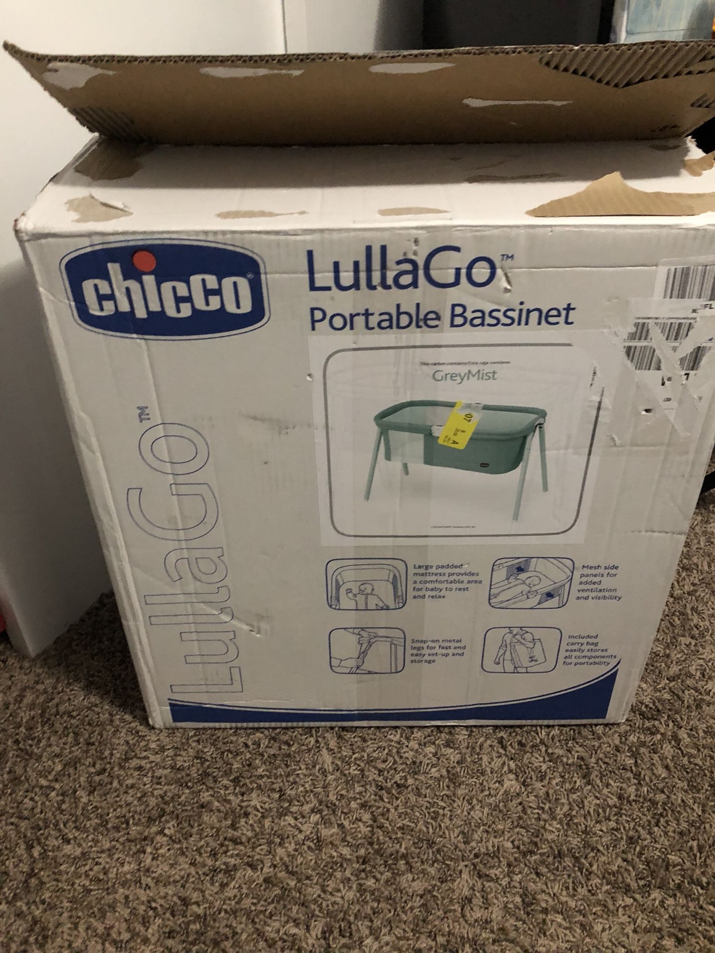 Chicco LullaGo Portable Bassinet Grey Mist for Sale in West