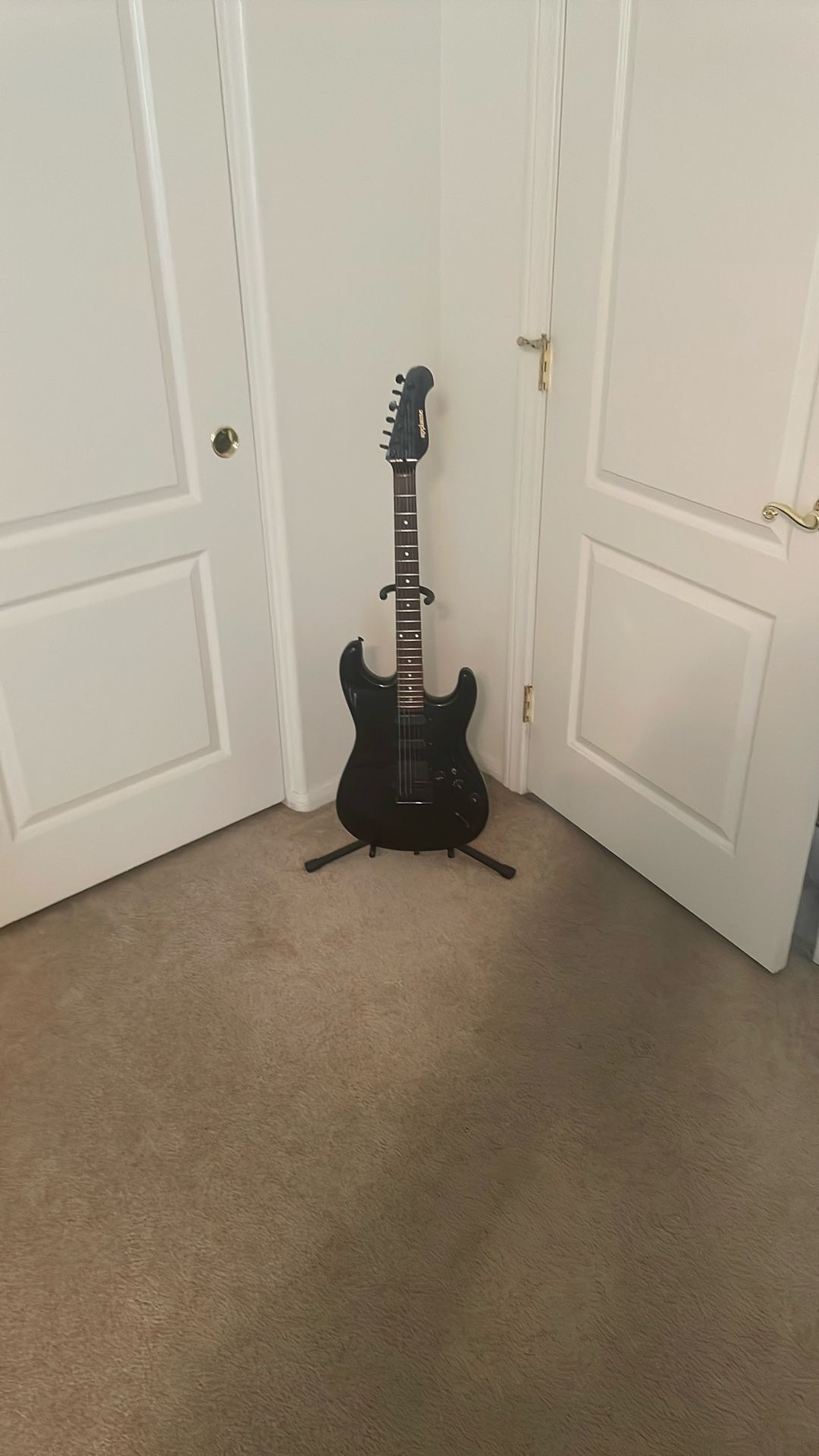 Applause Guitar