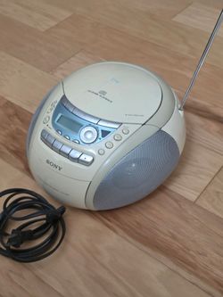 Sony CD Player & Cassette Playback.