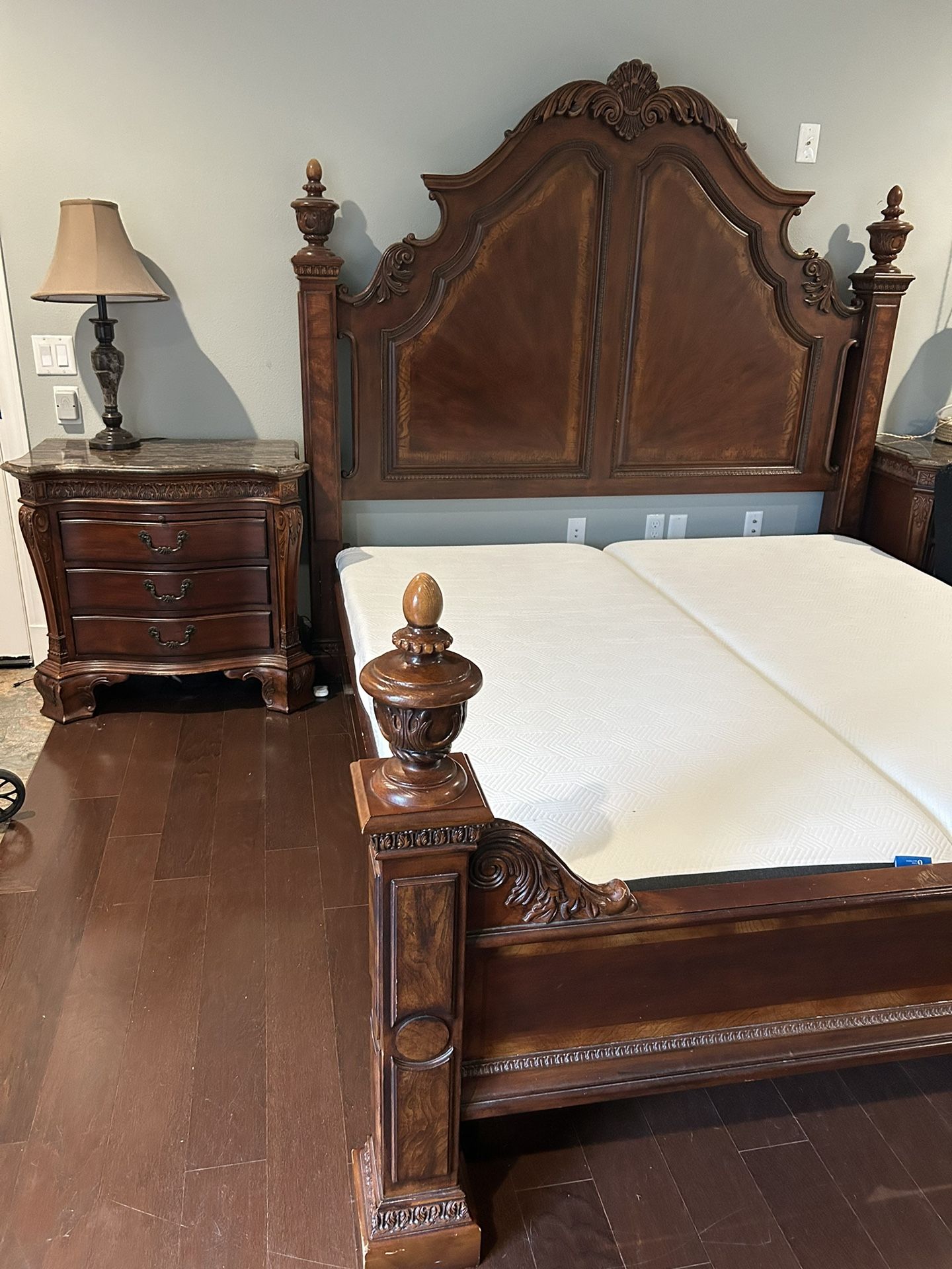 King Bedroom Set