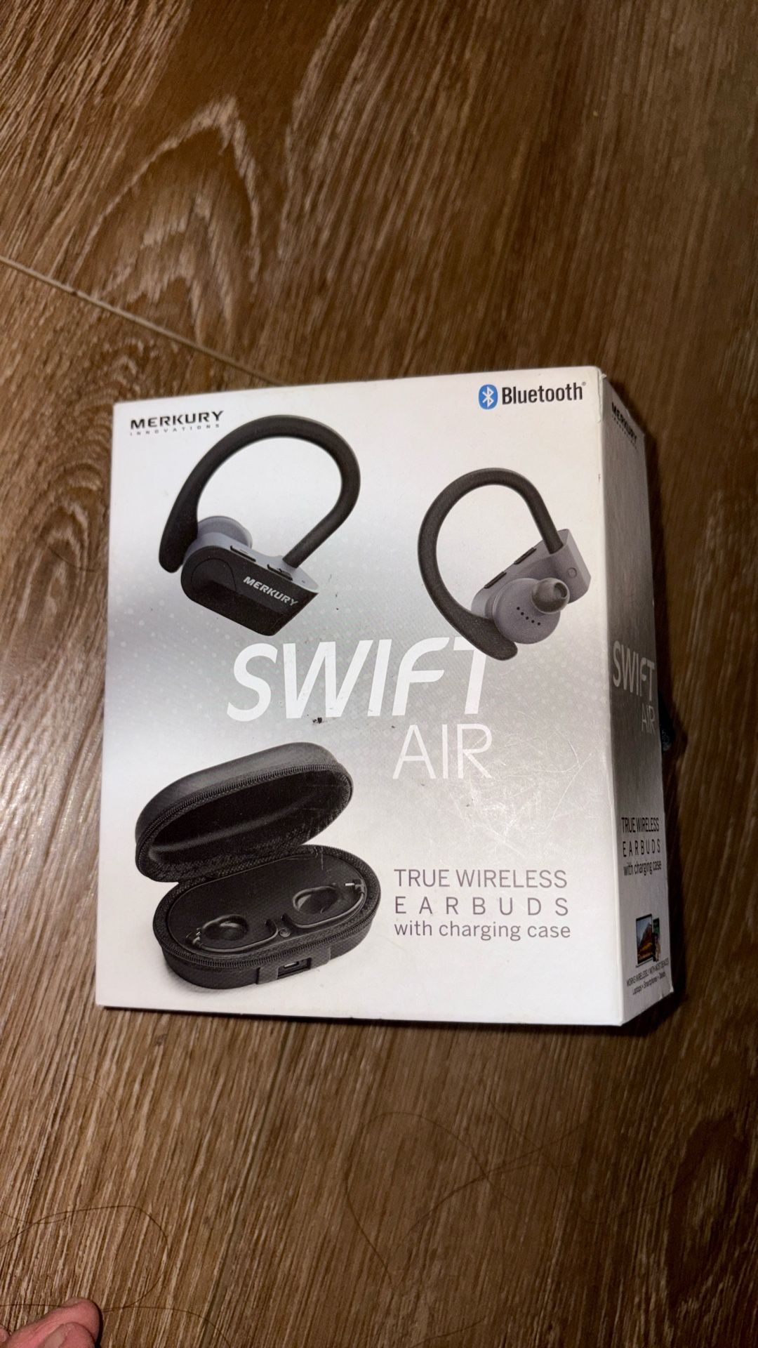 wireless earbuds