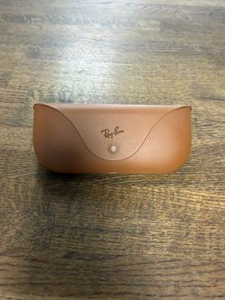 Rayban meta charger case for smart wayfarer sunglasses