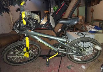 Magna Ripclaw BMX Kids Bike